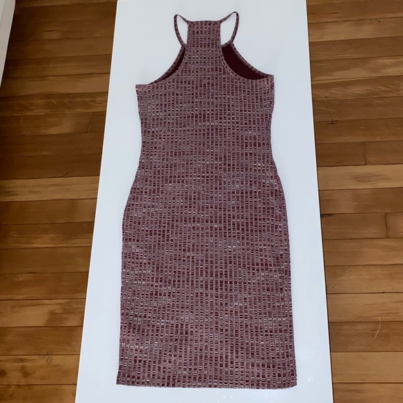 Urban Outfitters Tulip - Picture 2 of 5